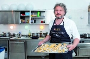 TOP_Magazin_Promikochen_Herbst_2012_4 Voilà! Kürbis-Schupfnudeln à la Rehberger wie gemalt.