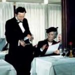 Louis de Funès in „Brust oder Keule“, als gefürchteter Gastro-Kritiker