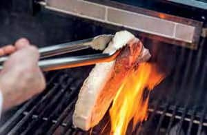 Grillen ist eine Kunst, der auch Sterneköche frönen