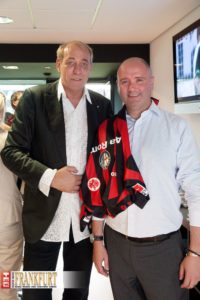 Eintracht-Präsident Peter Fischer mit Fiat-Deutschland-Chef Eric Laforge