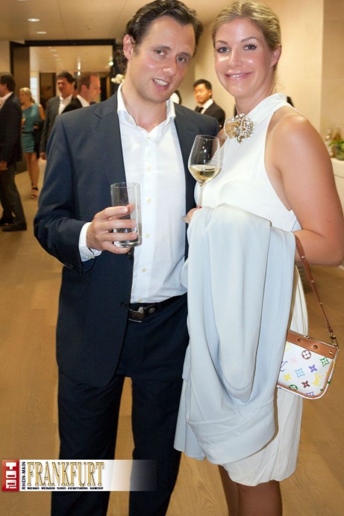 Dr. Roy Süssmann in Begleitung von Dr. Kristina Wiedelmann-Breloer