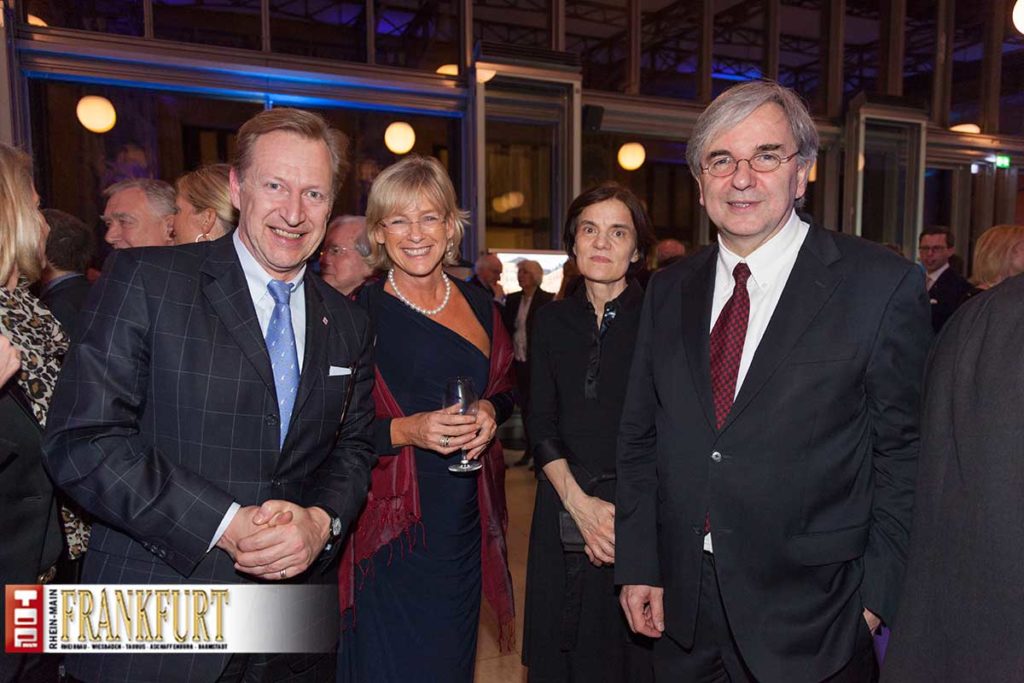Hessen Agentur-Chef Folke Mühlhölzer, Gabriele Möhlke und Dr. Helmut Georg Müller mit Gattin Dorothee