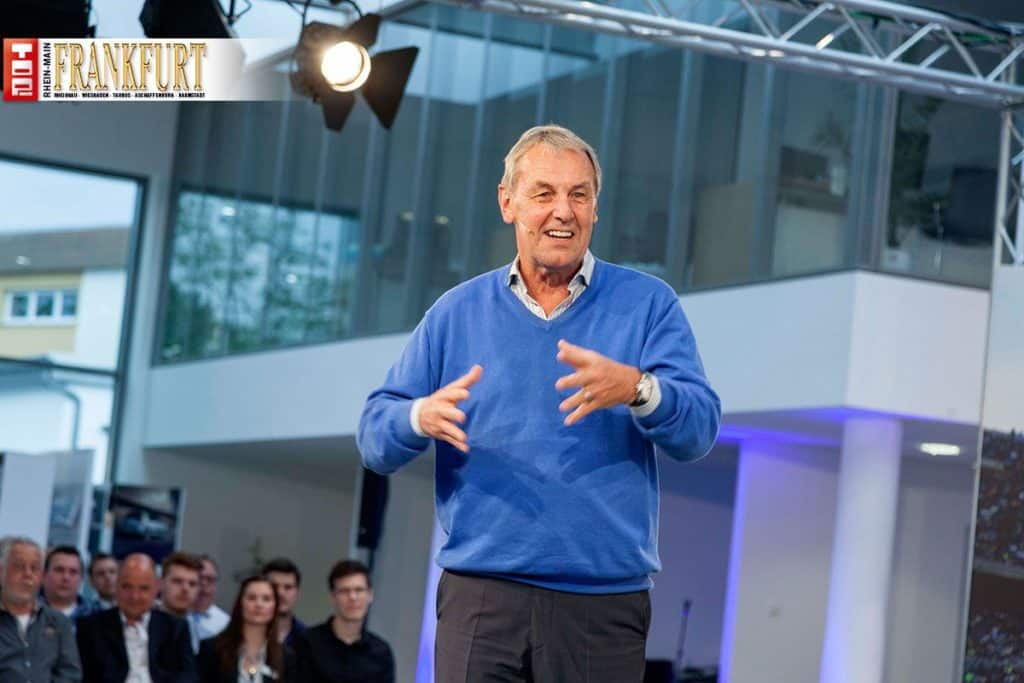 Sportreporter Jörg Wontorra moderierte die Expertenrunde