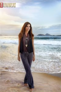 Christina Pitanguy am Strand von Ipanema