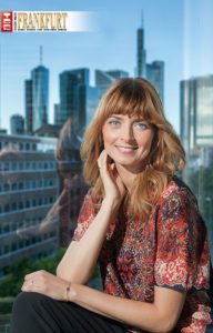 Eva Padberg in der Skylounge des Roomers Design Hotel Frankfurt