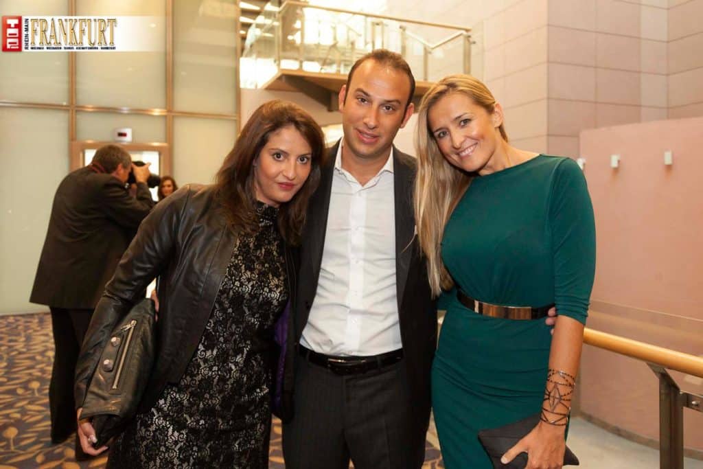 Anael Singer mit Dennis Schnabel und Violetta Vio