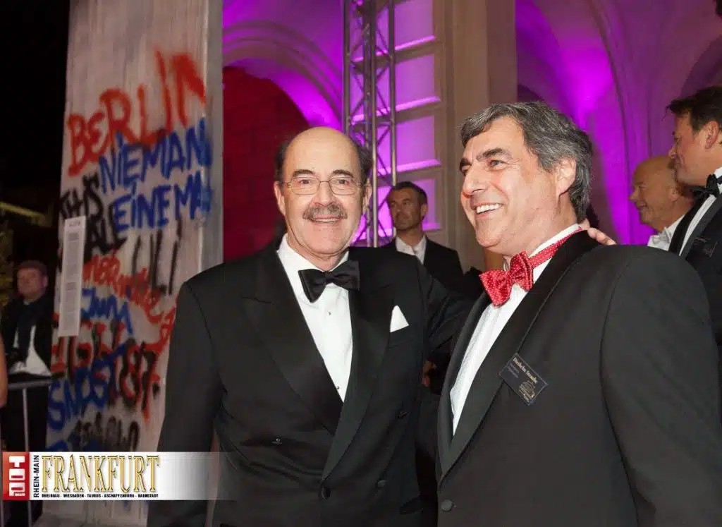 Sportmoderatur Fritz von Thurn und Taxis mit Diethelm Straube (Metropress)