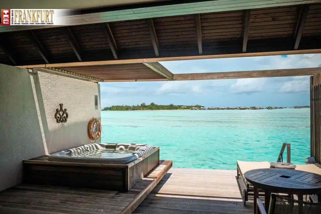 The Haven - Blick von der Ocean Suite auf Gili Lankanfushi
