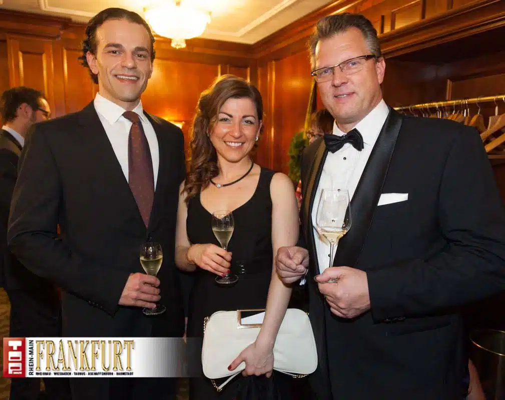 David Ruppenthal (A. Ruppenthal) mit Jacqueline Heinrich und dem Chefarzt der Radiologie des Klinikums Idar-Oberstein Dr. Lothar Boguth