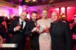 „Alles was zählt“ Schauspieler Damir Cosic Lars Koehl und Tom Barcal mit Model und Autorin Katerina Gottesleben