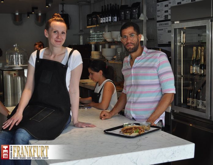 Julian Smith mit seiner Partnerin Jana Kämpfer