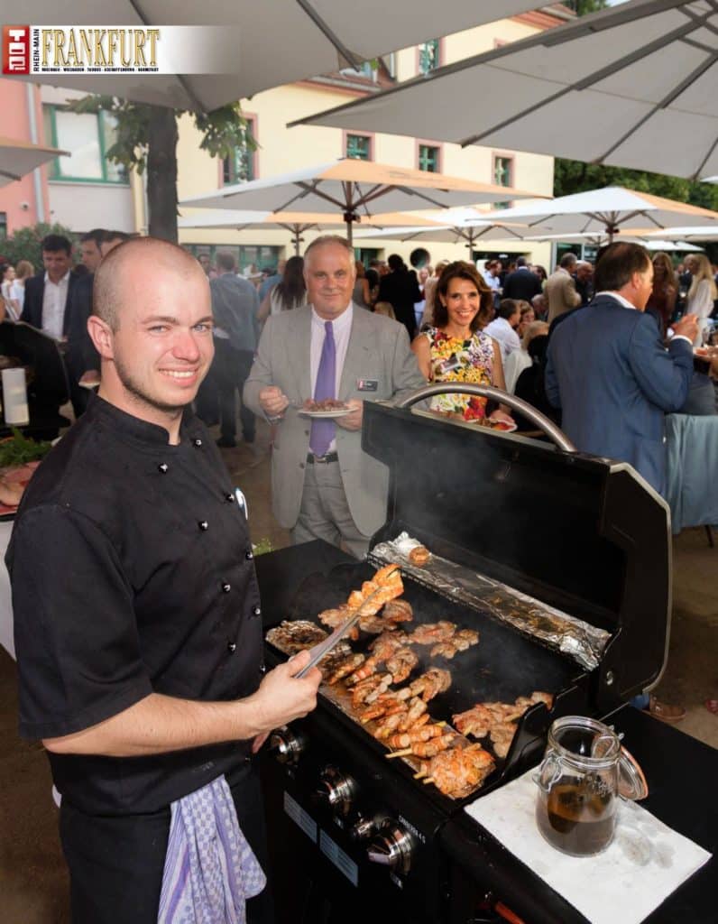 An der Live Cooking-Station wurden Riesengarnelen vor den Augen der Gäste gegrillt.