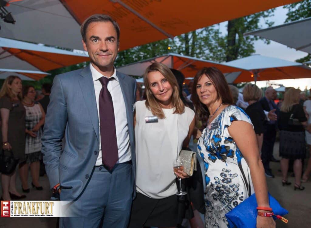 Marcus Schroeder mit Gattin Brigitte Adrian-Schroeder (Balance Yoga) und Ivanca Siric (Isis & Co. Immobilien)