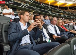 All work, all play - der Manager der Nationalmannschaft, Oliver Bierhoff, im Gespräch mit Robin Dutt.