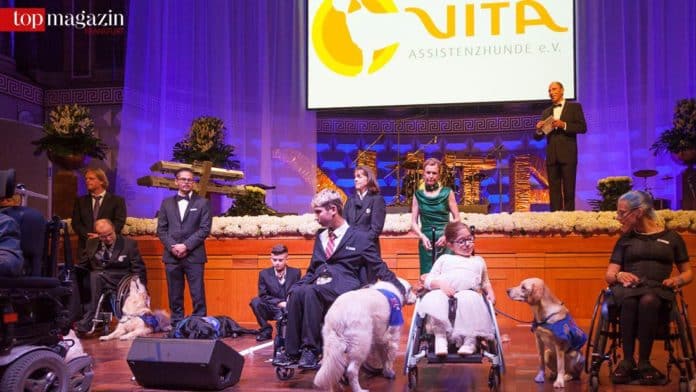 Große Bühne für die Vita Charity Gala 2015