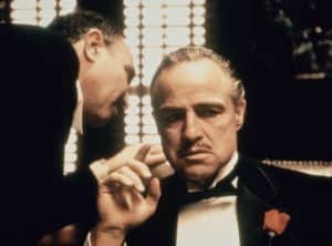 Marlon Brando in einer der berühmtesten Szenen in Der Pate (Foto Paramount Pictures)