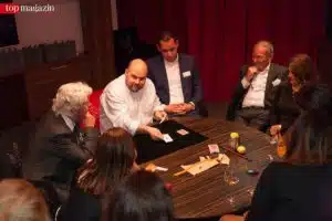 Zauberer Remo Kell begeisterte das Publikum