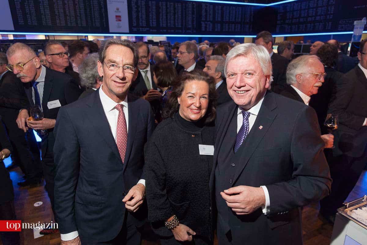 Präsident der IHK Frankfurt, Dr. Mathias Müller, mit Gabriele Eick und Ministerpräsident Volker Bouffier