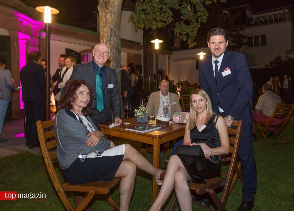 Marijana Lucic-Barattini und Giancarlo Barrattini (Restaurant Casa Rosa) mit Irina und Jonas Buividavicus (JB Stahldesign)