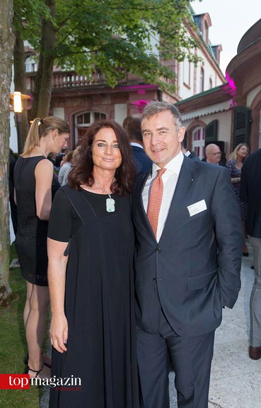 Petra Greilach (Top Magazin) mit Dr. Jörg Kariger (Hetairos Capital)