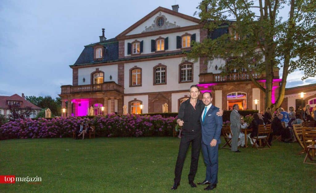 Schauspieler Ralf Bauer mit Top Magazin-Verleger Michael Ruiss
