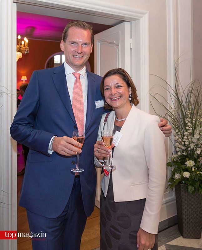Villa Kennedy-Direktor Georg Plesser mit Ehefrau und Bucherer Frankfurt-Geschäftsführerin Friederike Lockau-Plesser