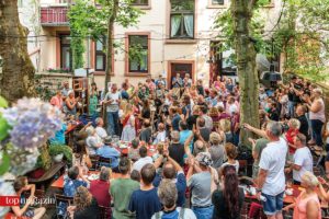 Volles Haus im Kanonesteppel in Sachsenhausen