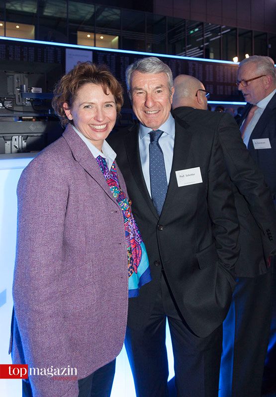 FDP-Generalsekretärin Nicola Beer MdL mit Prof. Hans Helmut Schetter (Landesvorsitzender Wirtschaftsrat Hessen)