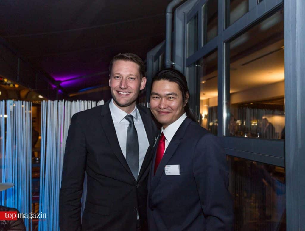Der Bad Homburger Oberbürgermeister Alexander Hetjes mit Edward Park (Top Magazin)