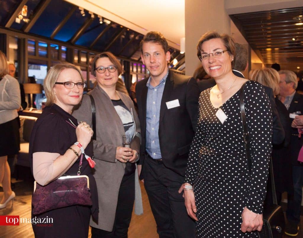 Ingrid Walter und Sabine Börchers (Top Magazin) mit Stephan Kaune (Artemis Laserklinik) und Ulrike Rütten