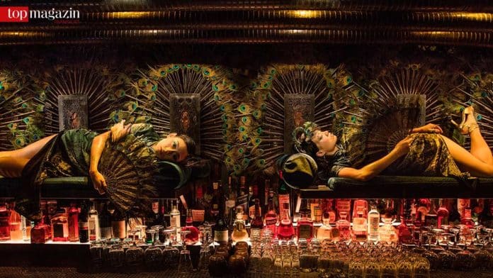 Die Bar 'Ophelia' in Shanghai