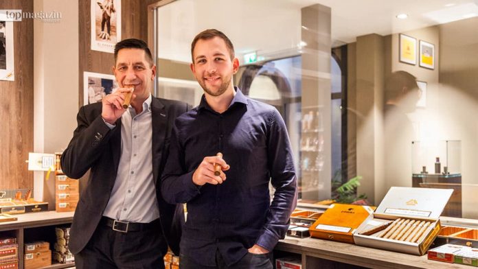 Cigar Lounge-Inhaber Andreas Gutfreund und Shop-Leiter Selman Evren
