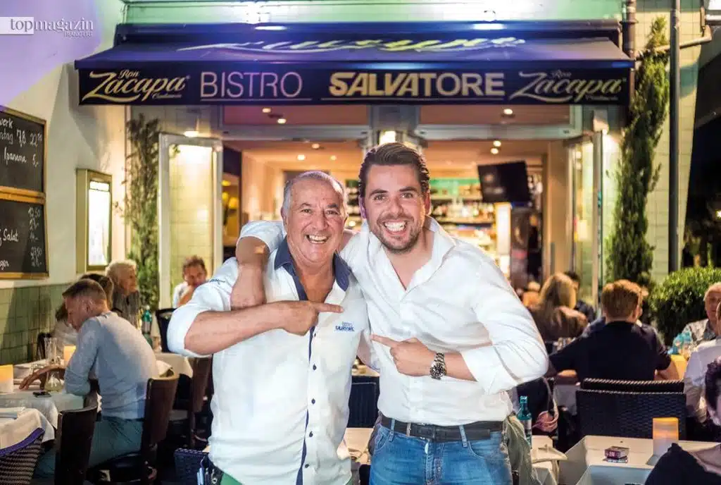 Salvatore Rimonti (Bistro Salvatore) mit seinem Sohn Dennis Rimonti (Lella Mozzarella) Salvatore Rimonti (Bistro Salvatore) mit seinem Sohn Dennis Rimonti (Lella Mozzarella)