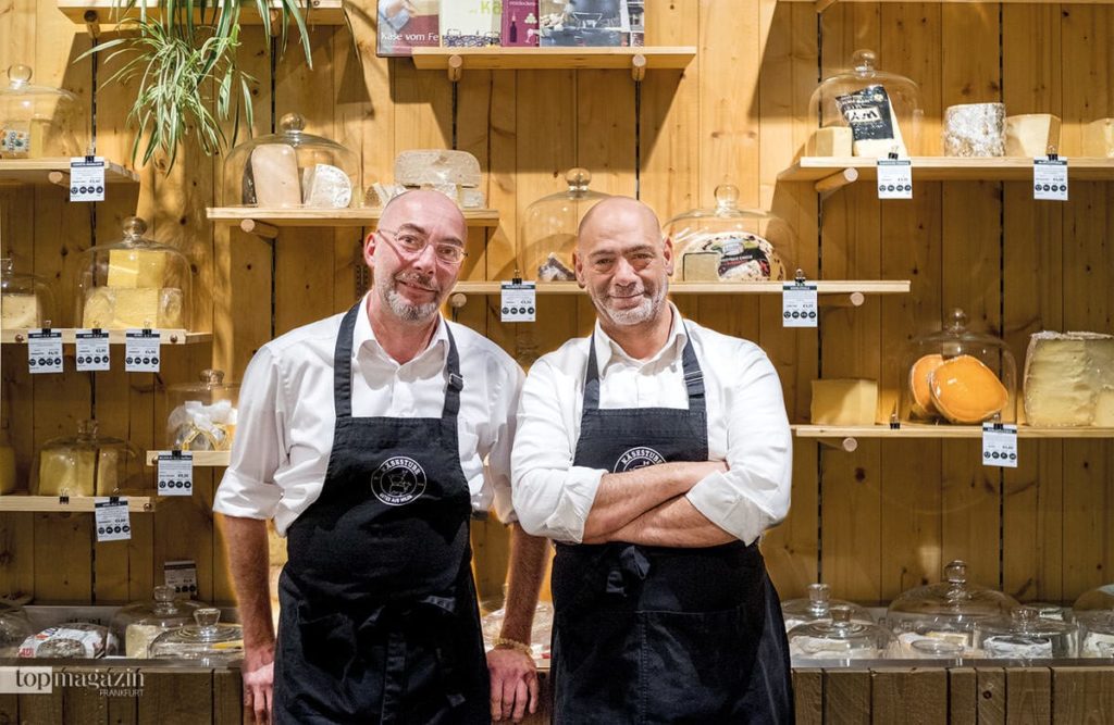 Christoph Breitinger und Vartan Kevorkyan in der Käsestube Christoph Breitinger und Vartan Kevorkyan in der Käsestube