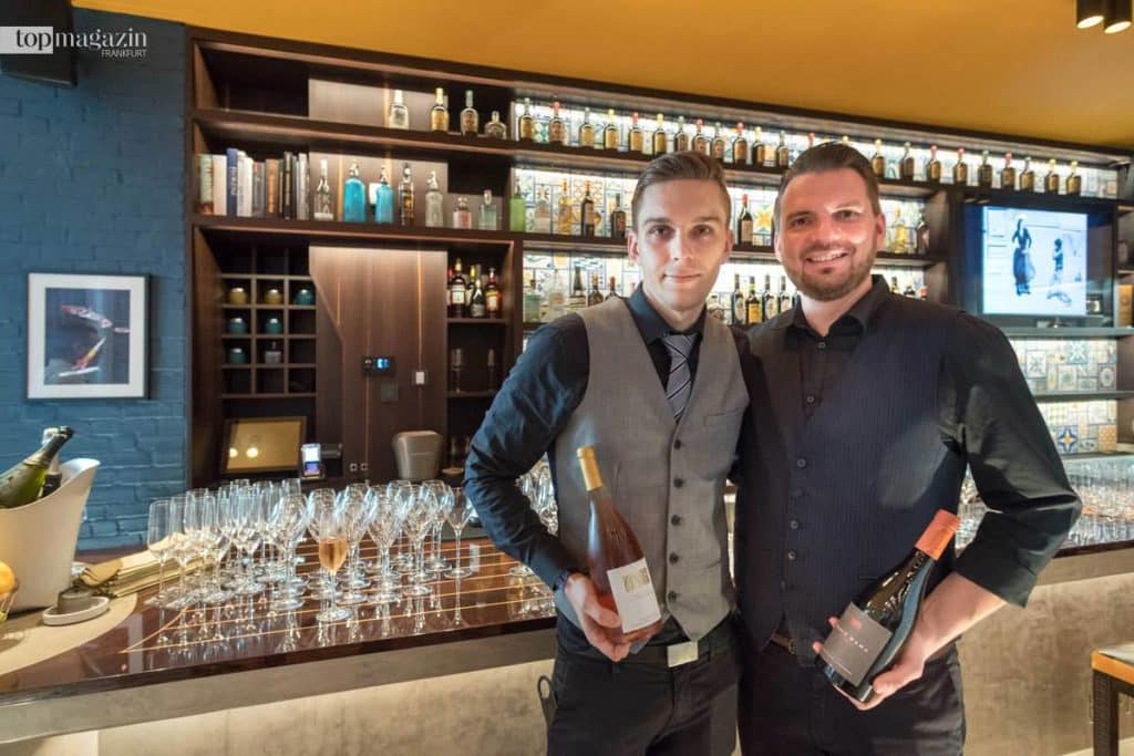 Sommelier Dave Müller mit Biancalani-Restaurantleiter Max Schnell Sommelier Dave Müller mit Biancalani-Restaurantleiter Max Schnell