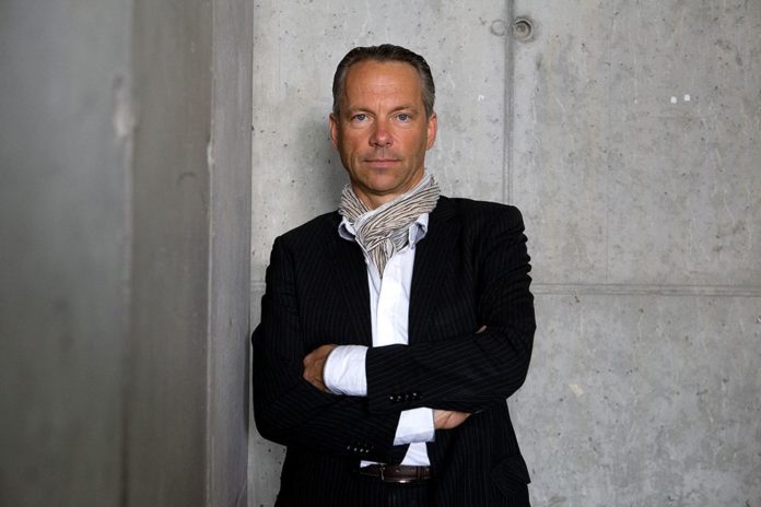 Prof. Bernd Kracke