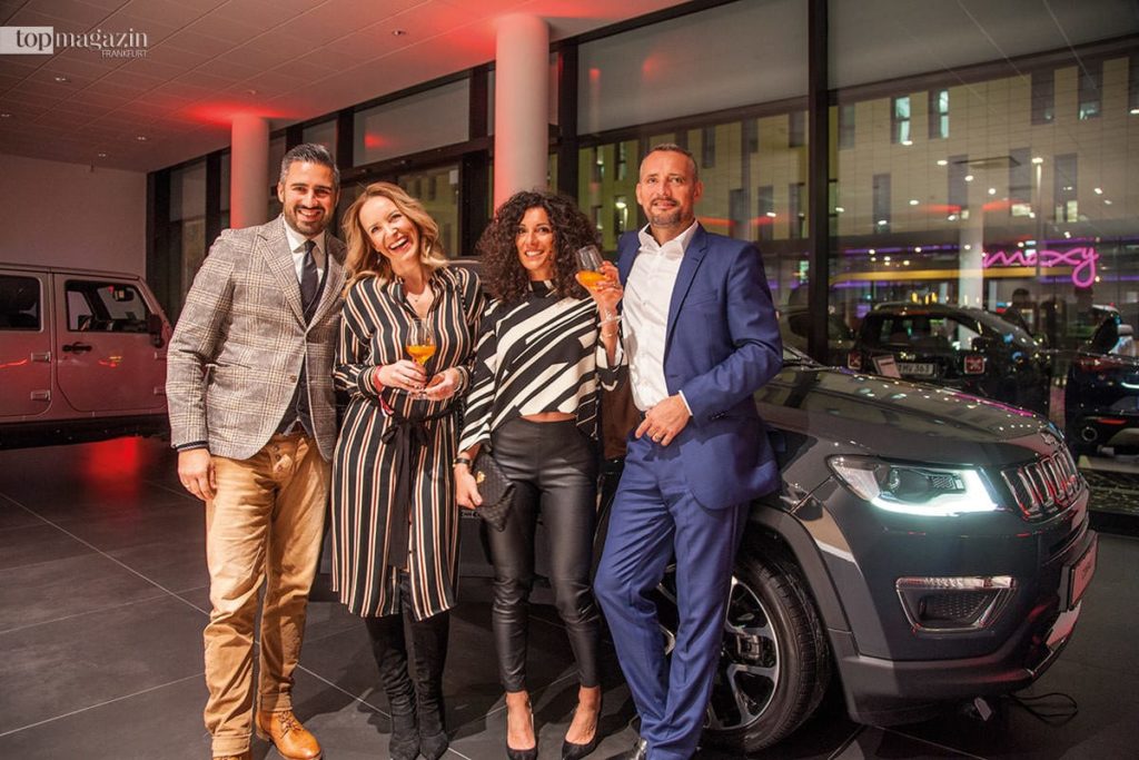 Michelin-CEO Anish K. Taneja mit Gattin Denise, FFH-Moderatorin Evren Gezer und Armin Kuster Michelin-CEO Anish K. Taneja mit Gattin Denise, FFH-Moderatorin Evren Gezer und Armin Kuster