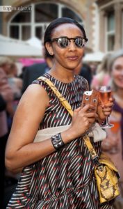 Kidi Abraha, Chefeinkäuferin des Modehaus Pfüller