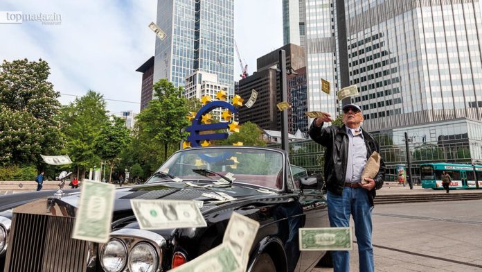 'Make it rain' - Klaus Barski am Willy-Brandt-Platz
