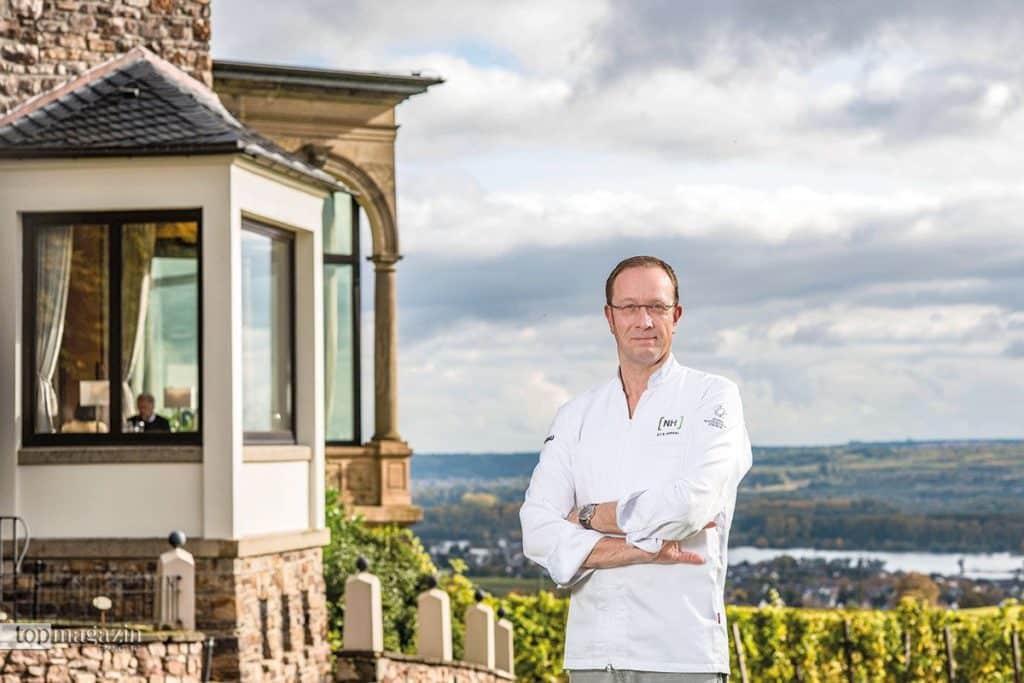 Nils Henkel auf Burg Schwarzenstein Nils Henkel auf Burg Schwarzenstein