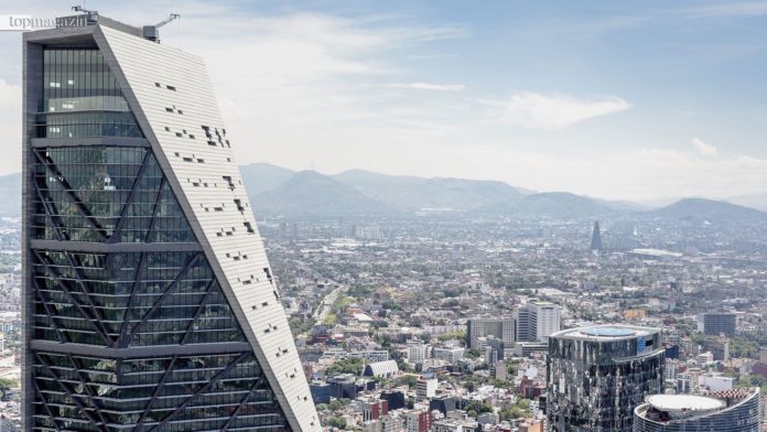 Der Gewinner des Internationalen Hochhauspreises - Das Bürogebäude Torre Reforma, entworfen von L. Benjamin Romano