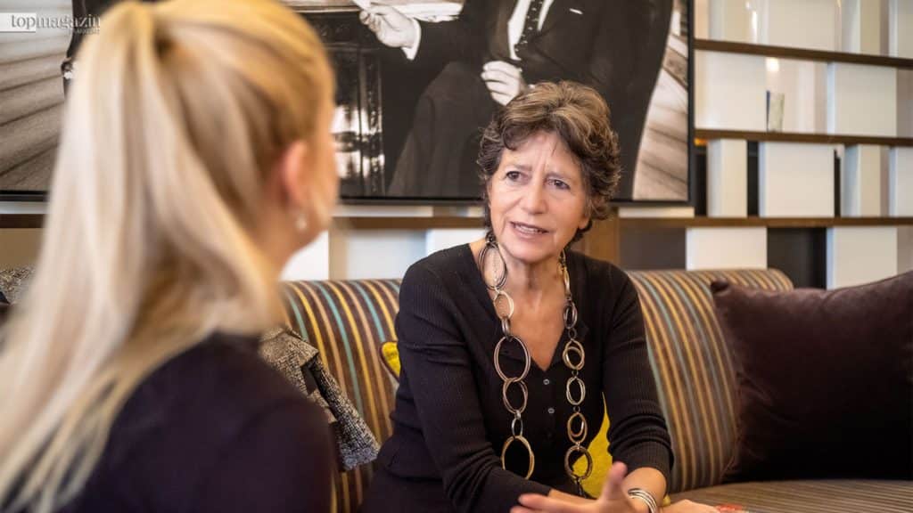 Johanna Müdicken im Interview mit Olga Polizzi Johanna Müdicken im Interview mit Olga Polizzi