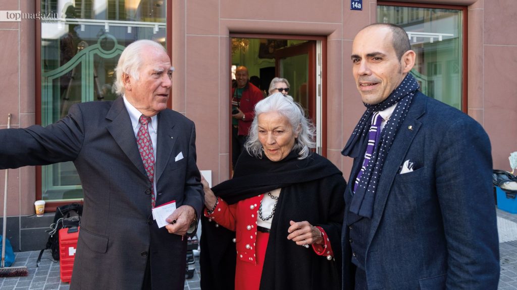 Mäzen Carlo Giersch mit seiner Frau Karin und Juwelier Marc Stabernack Mäzen Carlo Giersch mit seiner Frau Karin und Juwelier Marc Stabernack