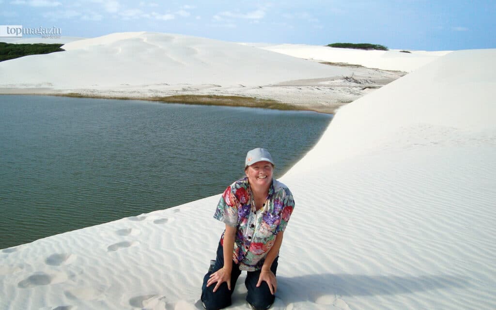 Brasilien - Nina Sedano in den Wanderdünen des Nationalparks Lençóis Maranhenses