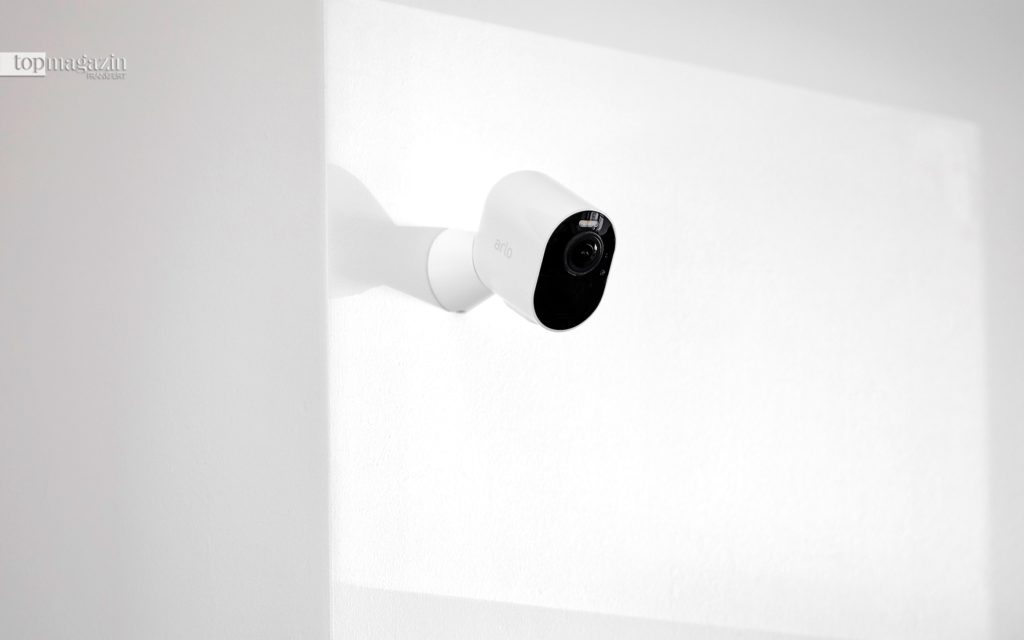 Kabellose Arlo Ultra - für scharfe und farbige Aufnahmen