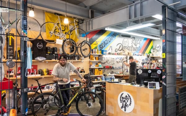 Massif Central: Florian Jöckel eröffnet neue Pop Up-Bar für Frankfurt