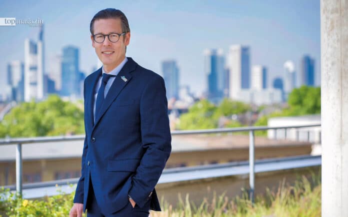 Prof. Dr. Frank E. P. Dievernich