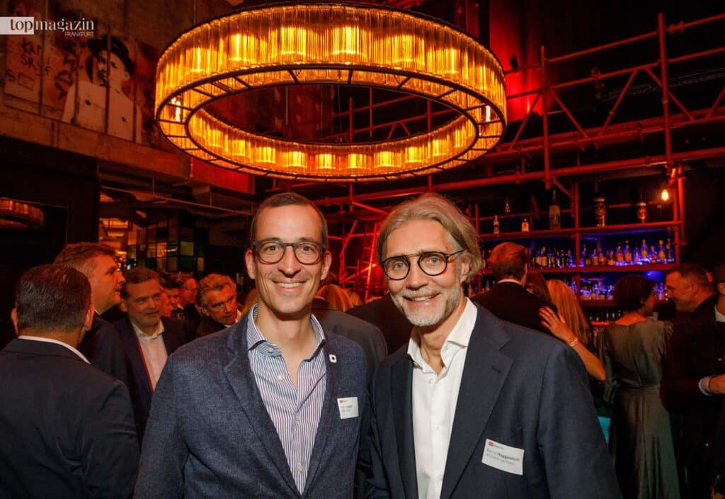 Arthur Loosen (CBRE) mit Bernd Haggenmüller (Ardian Germany)