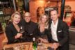 Porsche Frankfurt Chef Joerg Bergerhausen mit Frau Sonja seinem neuen Mitarbeiter Tyrown Vincent und Eleonore Schmidt Top Magazin v. r