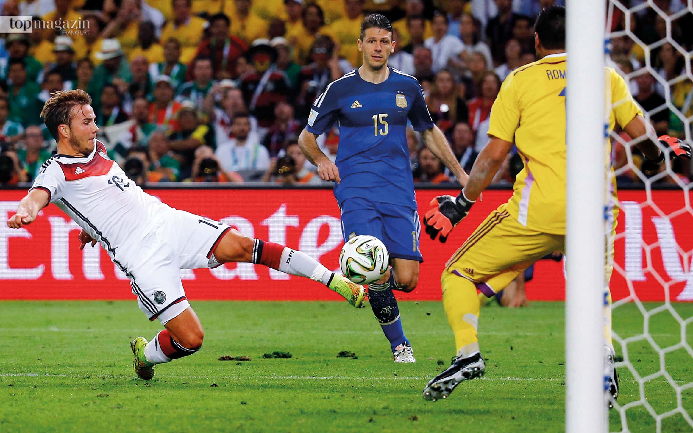 Treffsicher: Mario Götze schießt das Siegestor im Finale der WM 2014 gegen Argentinien. „Nicht mein bestes Fußballfoto“, sagt Pfaffenbach. Aber sein wichtigstes.
